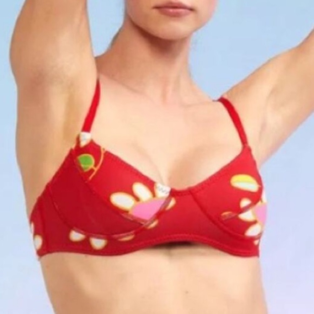 Cynthia Rowley $115 NWT Blossom Neoprene Bikini top  XS